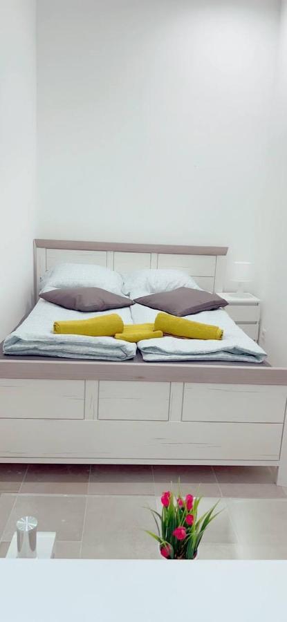 Queen Apartment 4P Wl Viena Exterior foto
