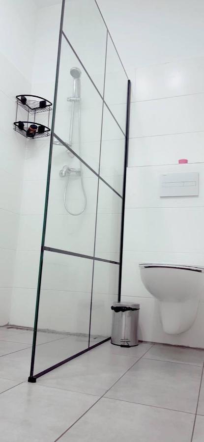 Queen Apartment 4P Wl Viena Exterior foto