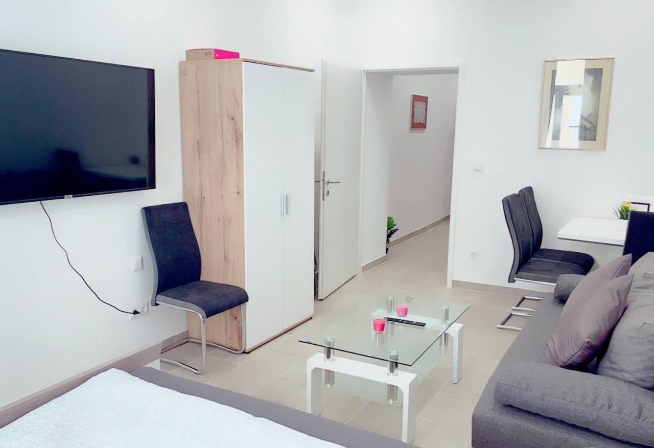 Queen Apartment 4P Wl Viena Exterior foto